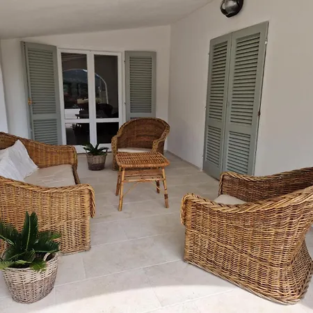 La Fabbrichetta * Spiaggia di Cavoli